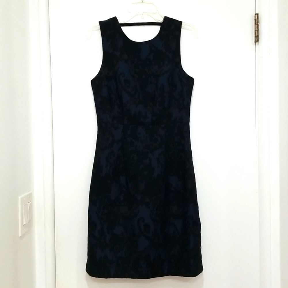 H&M Blue & Black Fitted Tapestry Design Cocktail Dress - Picture 2 of 8